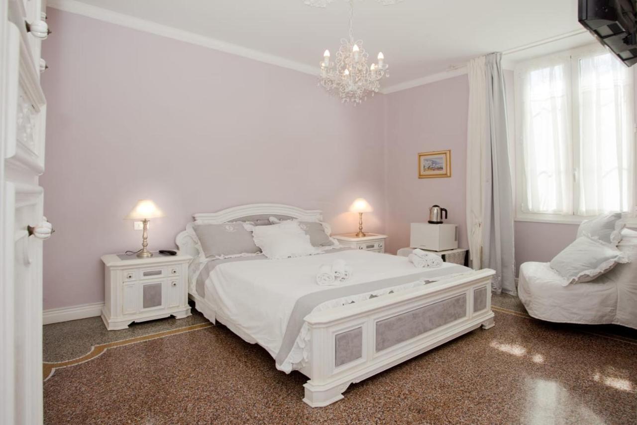B&B Elisir Albenga Eksteriør billede
