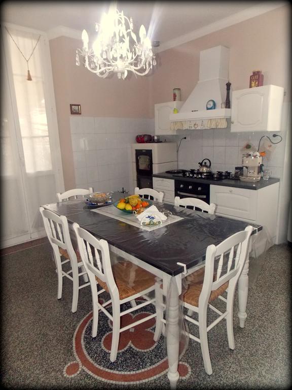 B&B Elisir Albenga Eksteriør billede